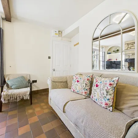 Romantic Cottage Cotswolds Parking Wi-Fi Winchcombe Exterior photo
