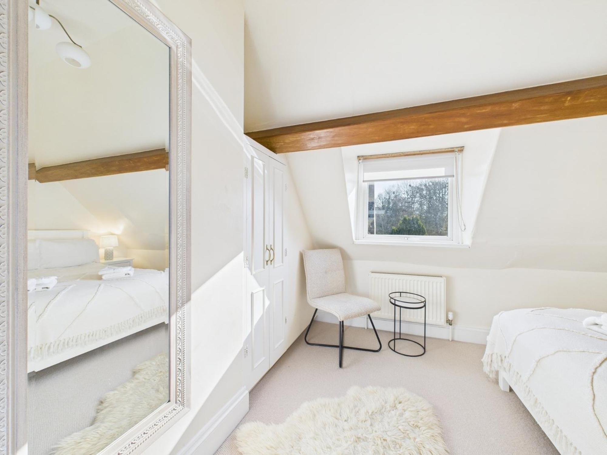 Holiday home Romantic Cotswolds Parking Wi-fi *