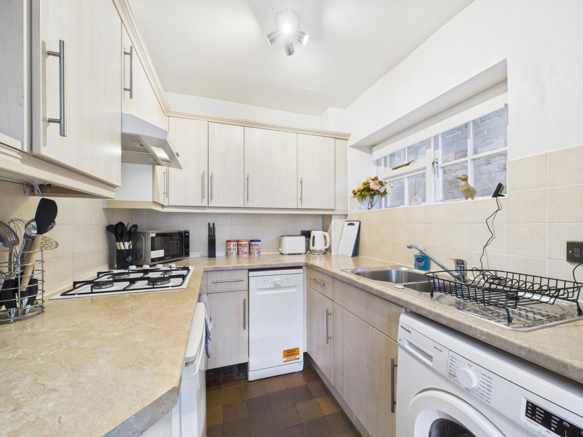 Romantic Cotswolds Parking Wi-fi Holiday home Winchcombe